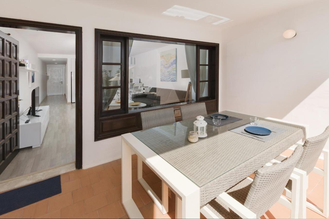 Conylanza Bastian Beach Apartment Costa Teguise Exterior foto