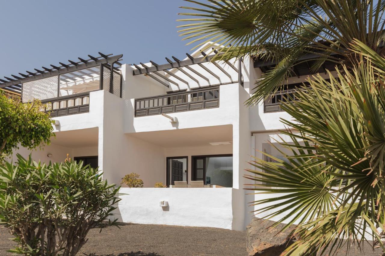 Conylanza Bastian Beach Apartment Costa Teguise Exterior foto